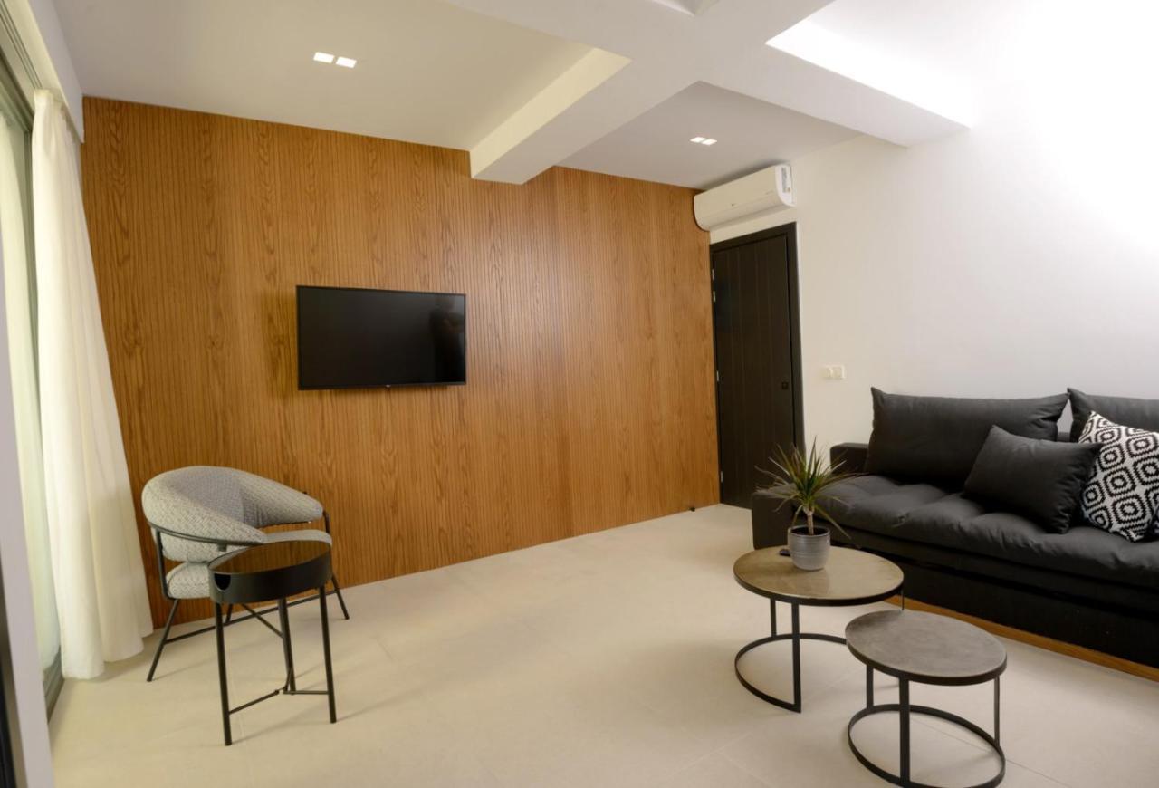 פלומרי Irini Design Apartments מראה חיצוני תמונה